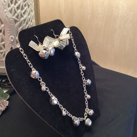 Silvertone Jingle Bell Necklace and Earrings - Picture 3 of 7